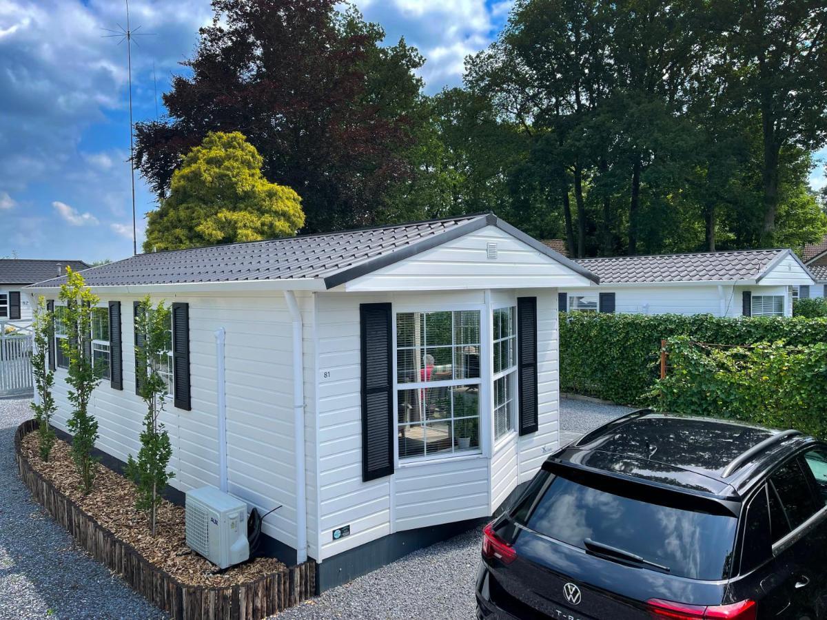 Chalet Natuurrijk 奥斯特韦克 外观 照片