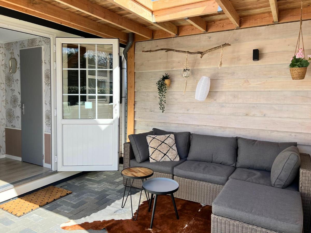 Chalet Natuurrijk 奥斯特韦克 外观 照片